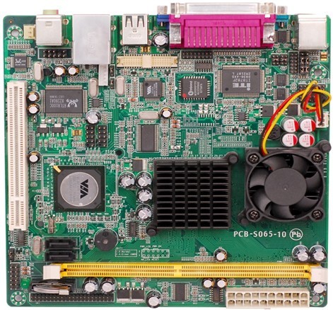 信步SV1-VC712/三年質(zhì)保/集成MPEG2 硬解壓。(可選4個(gè)COM口或帶LVDS接口,實(shí)現(xiàn)同步異顯功能,價(jià)格另計(jì))(具體價(jià)格可電尋）